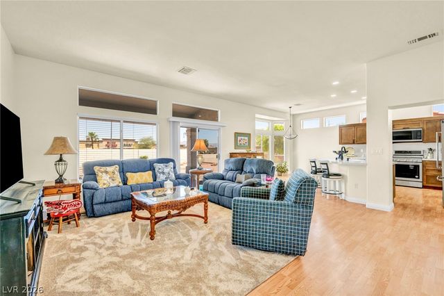 10020 Villa Ridge Drive, Las Vegas, NV 89134