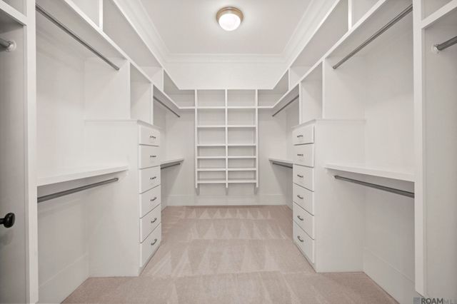 2130 Tiger Crossing Dr, Baton Rouge, LA 70810