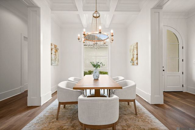 2130 Tiger Crossing Dr, Baton Rouge, LA 70810