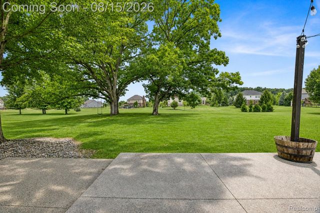 224 W Auburn Trail, Brighton Township, MI 48114