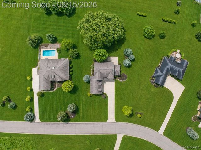 224 W Auburn Trail, Brighton Township, MI 48114