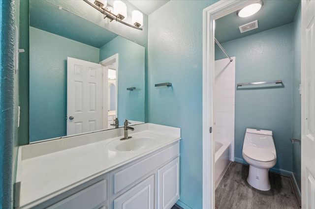 11705 Shoal Landing Street, Pearland, TX 77584