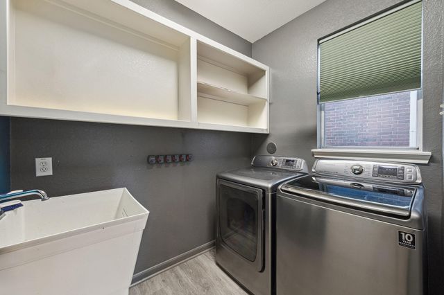 11705 Shoal Landing Street, Pearland, TX 77584