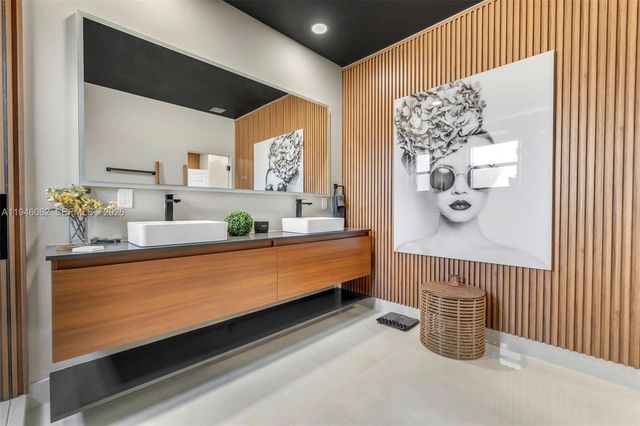 4650 Santa Cruz Way 4650, Davie, FL 33314