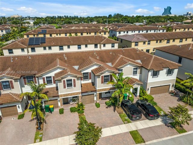 4650 Santa Cruz Way 4650, Davie, FL 33314