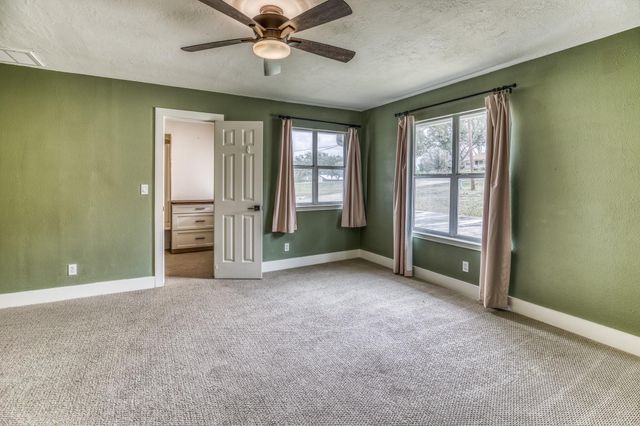 3226 Blue Bell Lane, Brenham, TX 77833