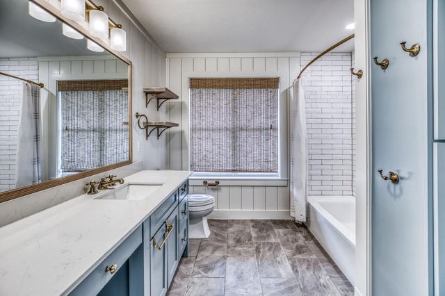 3226 Blue Bell Lane, Brenham, TX 77833