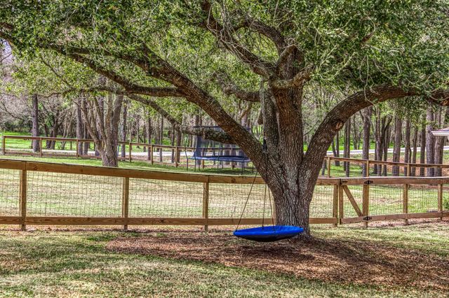 3226 Blue Bell Lane, Brenham, TX 77833