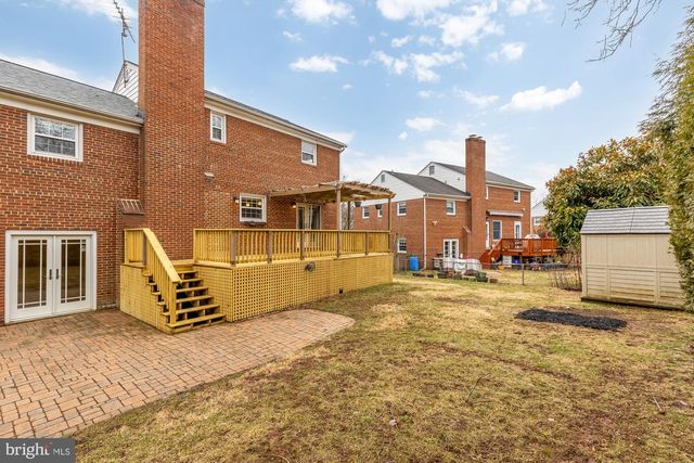 9836 BELHAVEN RD, Bethesda, MD 20817