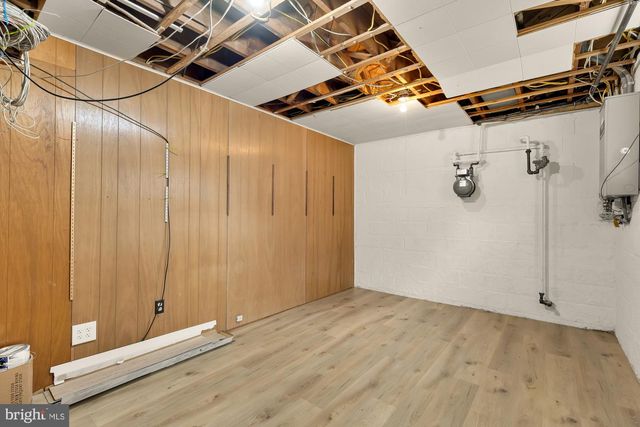 9836 BELHAVEN RD, Bethesda, MD 20817