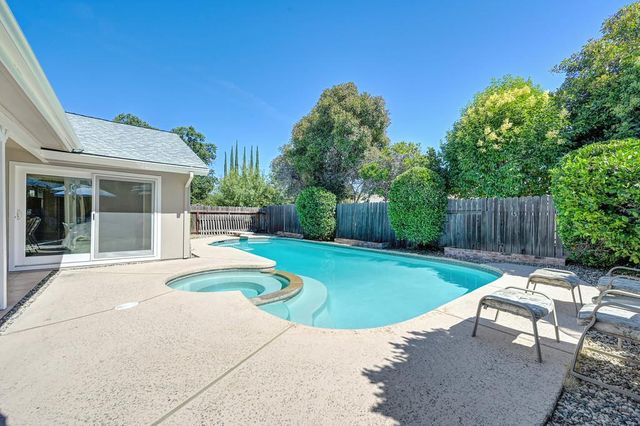 7781 Envoy Way, Citrus Heights, CA 95610
