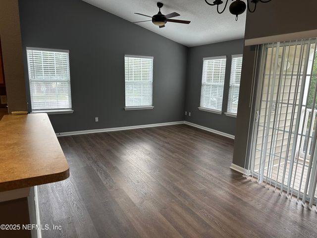 575 OAKLEAF PLANTATION Parkway, 516, Orange Park, FL 32065