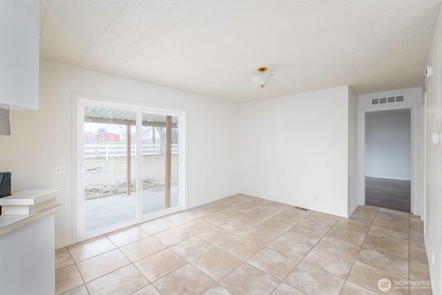 19296 NE A.3 Road, Soap Lake, WA 98851