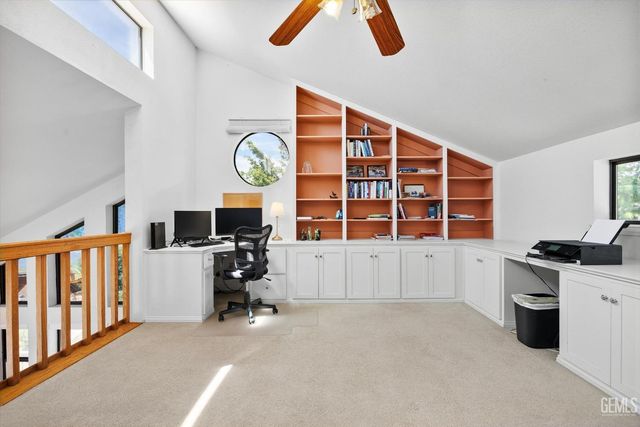 27020 Barkes Way, Tehachapi, CA 93561
