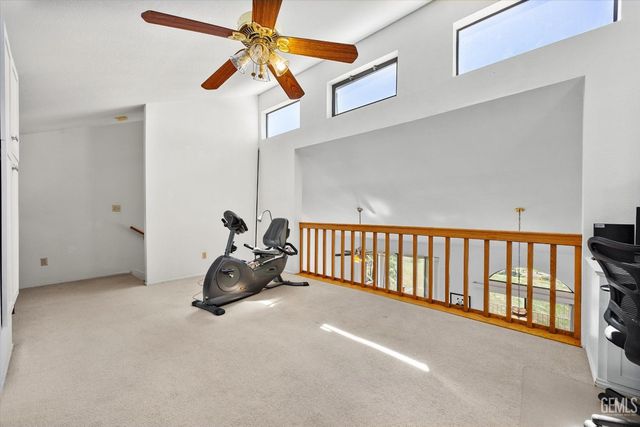 27020 Barkes Way, Tehachapi, CA 93561