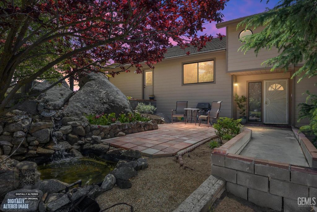 27020 Barkes Way, Tehachapi, CA 93561