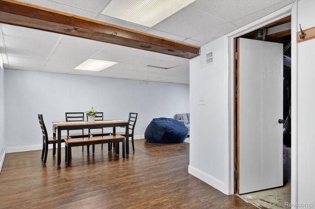 1620 Regene Street, Westland, MI 48186