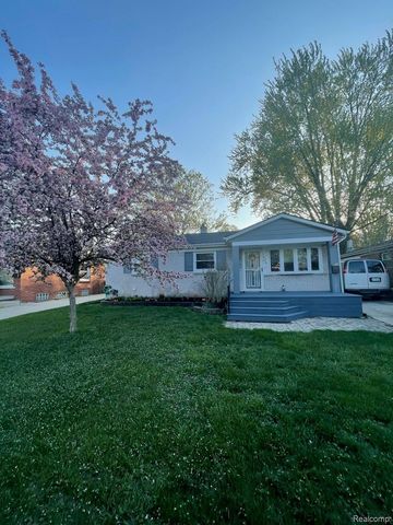 1620 Regene Street, Westland, MI 48186