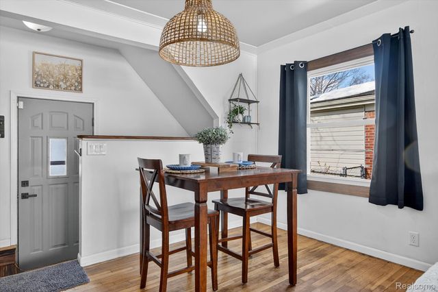 1620 Regene Street, Westland, MI 48186