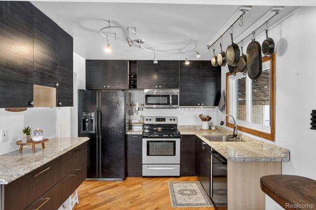 1620 Regene Street, Westland, MI 48186