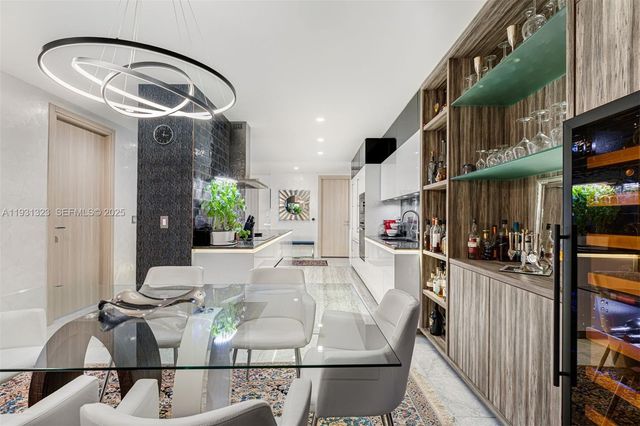 1000 Brickell Plz PH5203, Miami, FL 33131