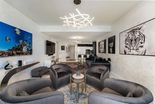 1000 Brickell Plz PH5203, Miami, FL 33131