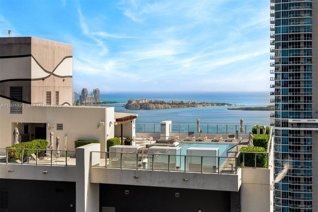 1000 Brickell Plz PH5203, Miami, FL 33131