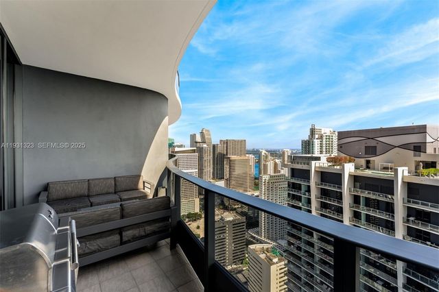 1000 Brickell Plz PH5203, Miami, FL 33131