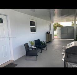11860 SW 35th St 1, Miami, FL 33175