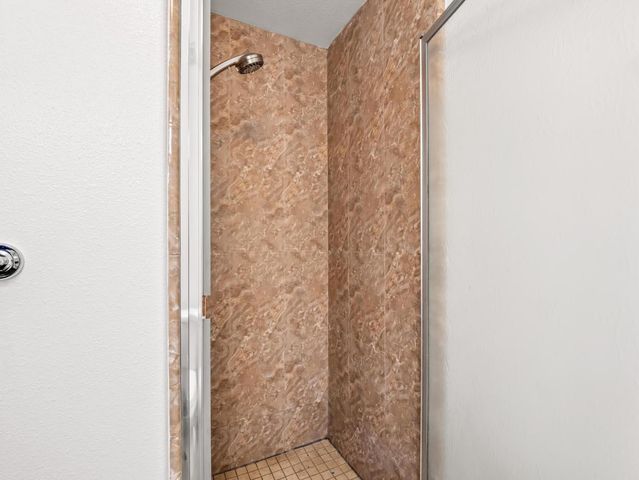 257 S Lead Avenue, Fresno, CA 93706