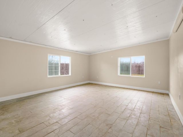 257 S Lead Avenue, Fresno, CA 93706