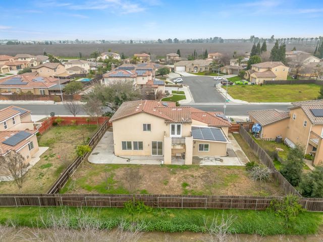 257 S Lead Avenue, Fresno, CA 93706