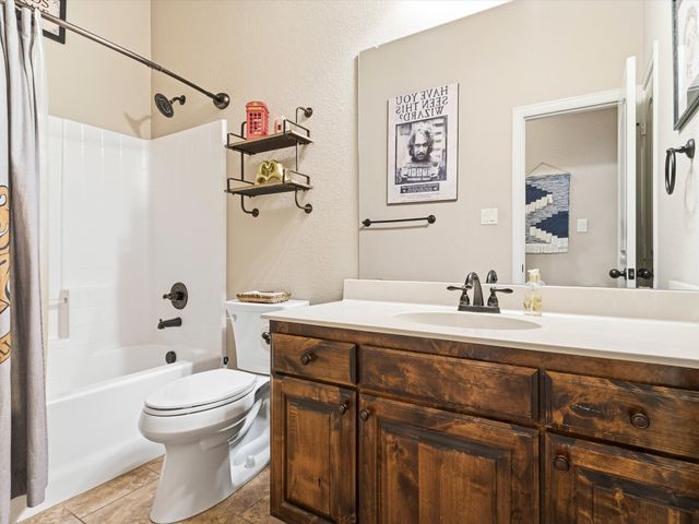 6905 Fools Gold Drive, Fort Worth, TX 76179