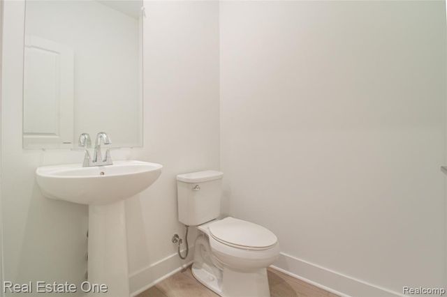 49530 Coldwater Ridge Drive, Northville, MI 48168