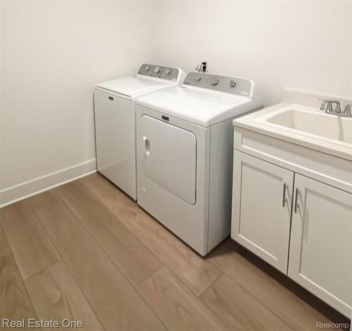 49530 Coldwater Ridge Drive, Northville, MI 48168