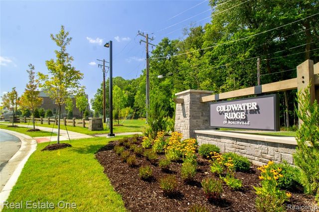 49530 Coldwater Ridge Drive, Northville, MI 48168