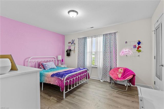 122 Gander DR, Moyock, NC 27958