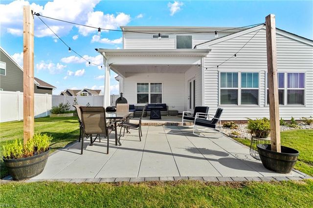 122 Gander DR, Moyock, NC 27958