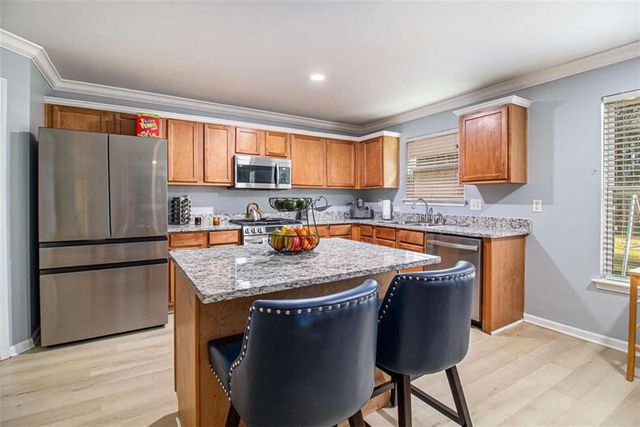 550 Windsor Way, Fairburn, GA 30213