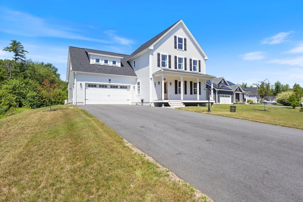 1 Beacon Drive, Brunswick, ME 04011 — exterior