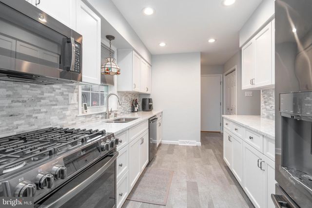 711 TIMBER BROOK DR, Vineland, NJ 08360