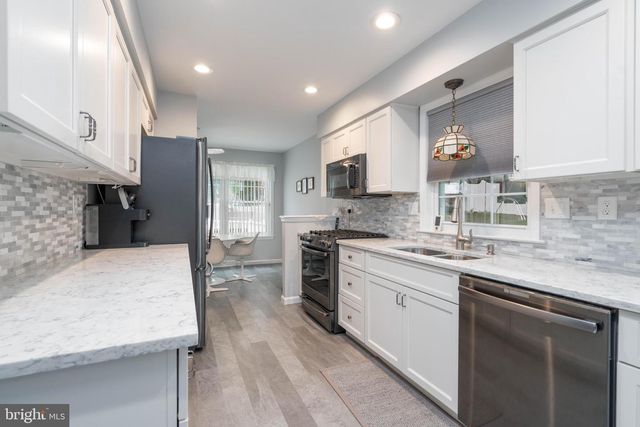 711 TIMBER BROOK DR, Vineland, NJ 08360