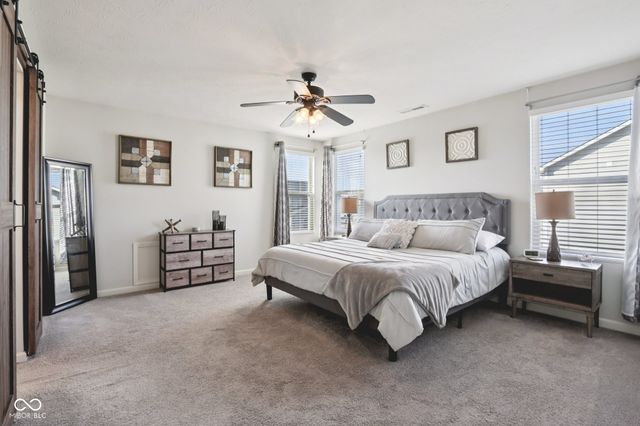 15437 Eastpark Circle W, Fishers, IN 46037