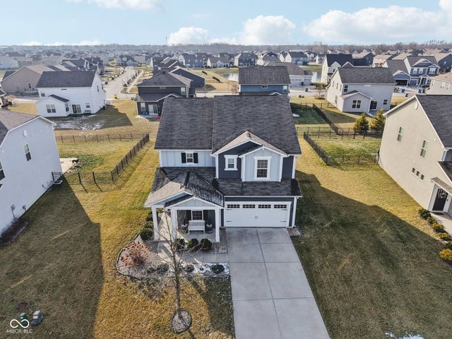 15437 Eastpark Circle W, Fishers, IN 46037