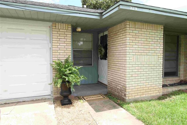 329 Robin Street, Deer Park, TX 77536