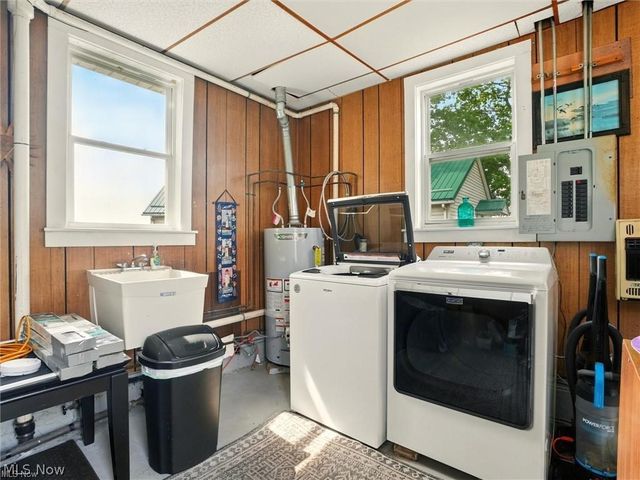 298 Park Avenue, Conneaut, OH 44030