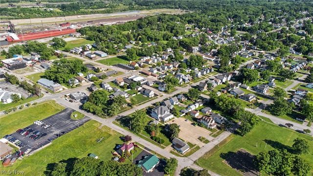 298 Park Avenue, Conneaut, OH 44030
