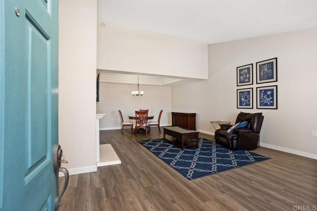 3325 Genoa Way 110, Oceanside, CA 92056