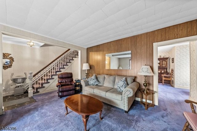 510 Passaic Ave, West Caldwell Twp., NJ 07006