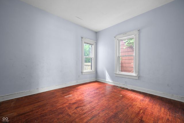 52 Home Avenue, Terre Haute, IN 47803